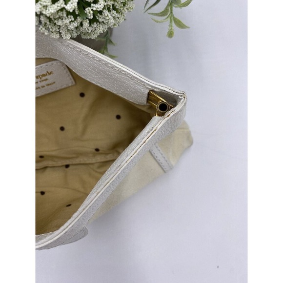 Kate Spade Off white suede and Leather Clutch Made in Italy - Picture 10 of 15